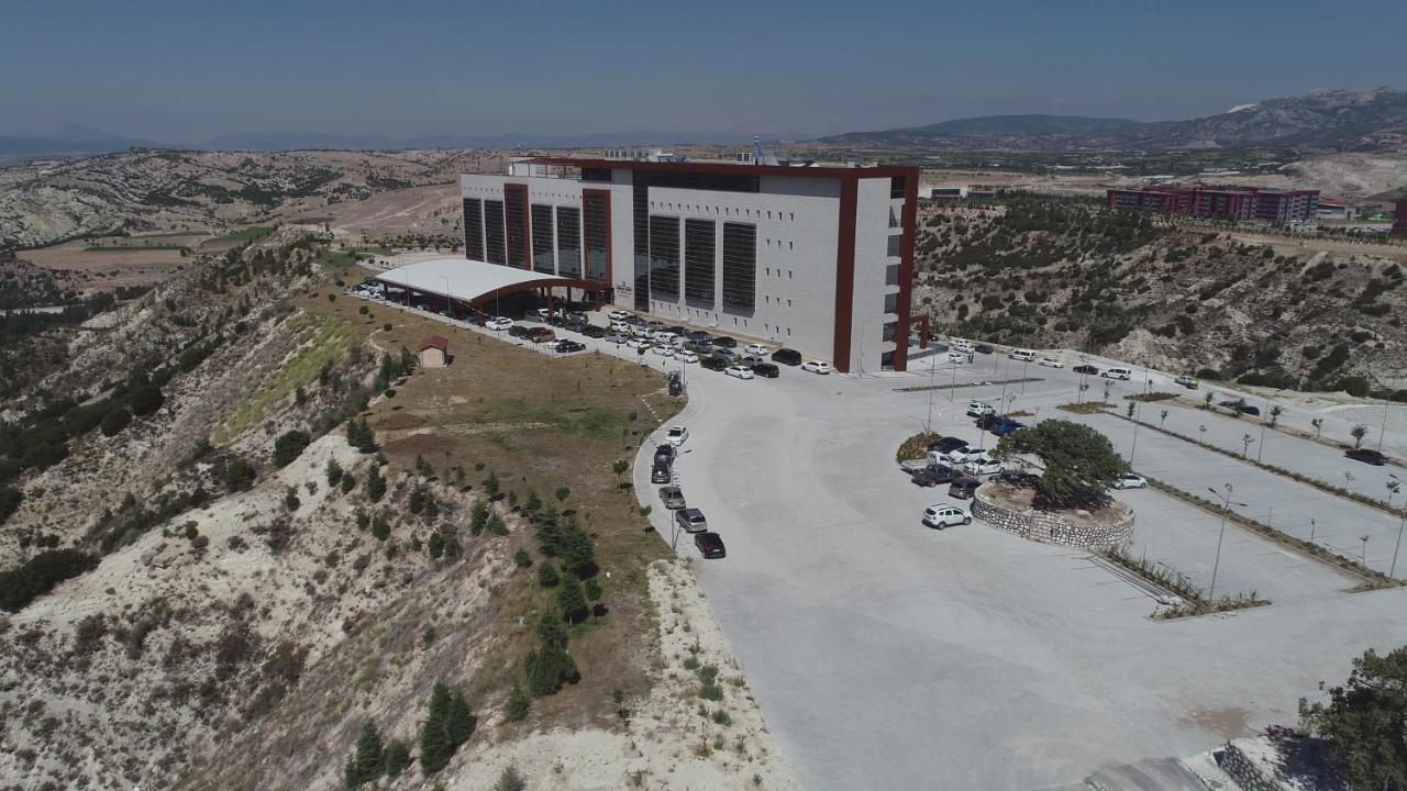 Lavanta Tepesi Hotel Ve Spor Tesisleri Burdur Exterior photo