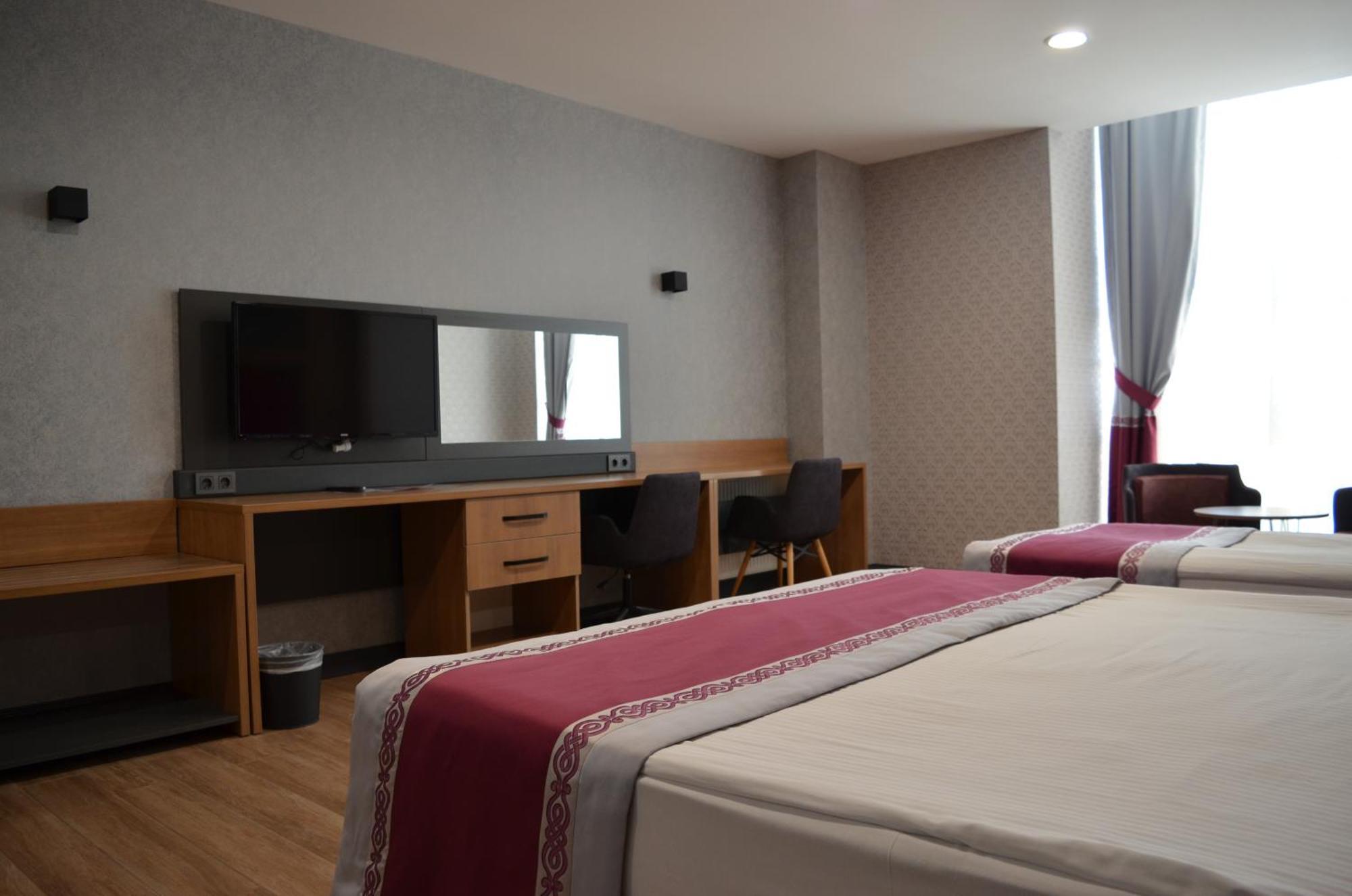 Lavanta Tepesi Hotel Ve Spor Tesisleri Burdur Exterior photo